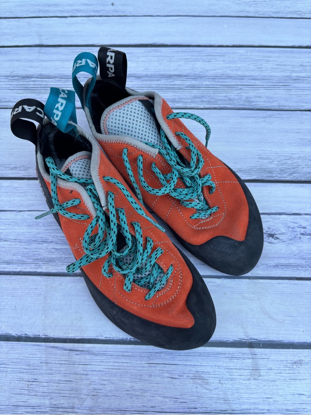 SCARPA 38 Euro Helix Climbing Shoes - Women's